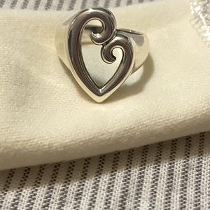 James Avery mother’s love ring